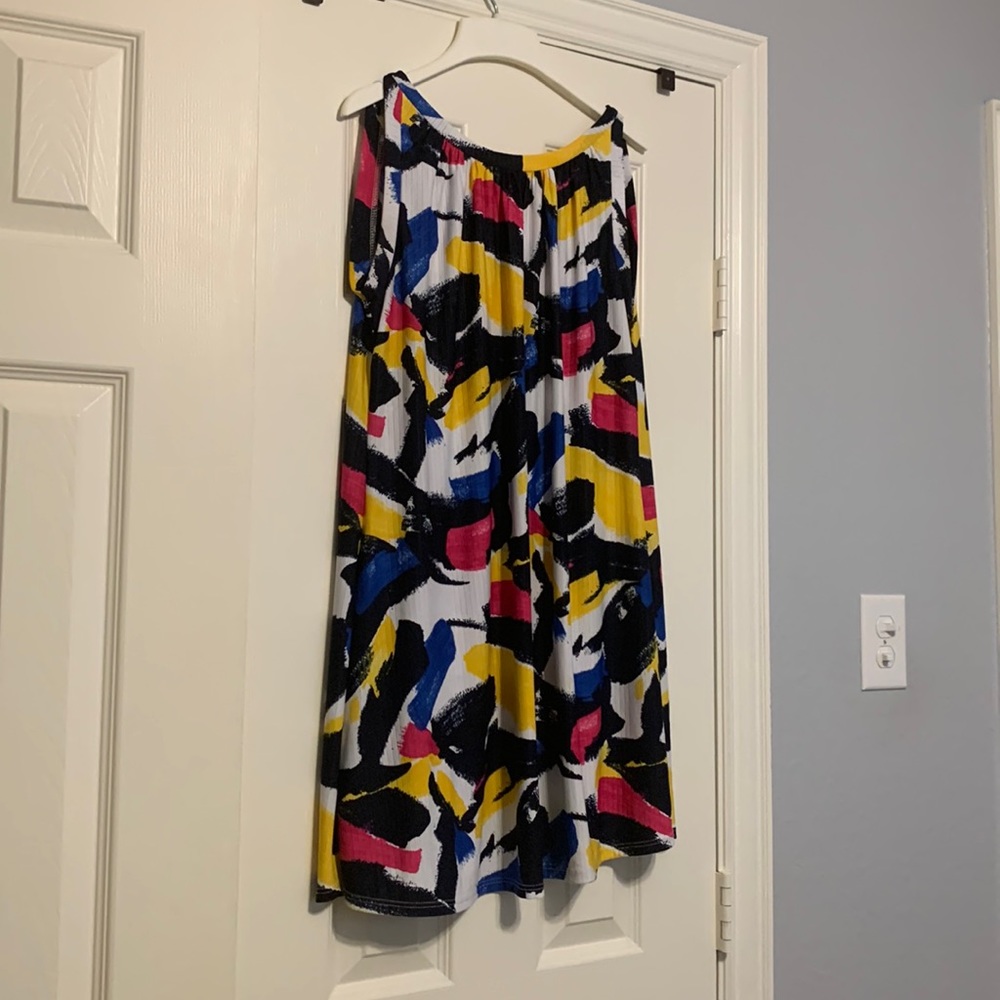 Multicolor dress. Hit above the knee.